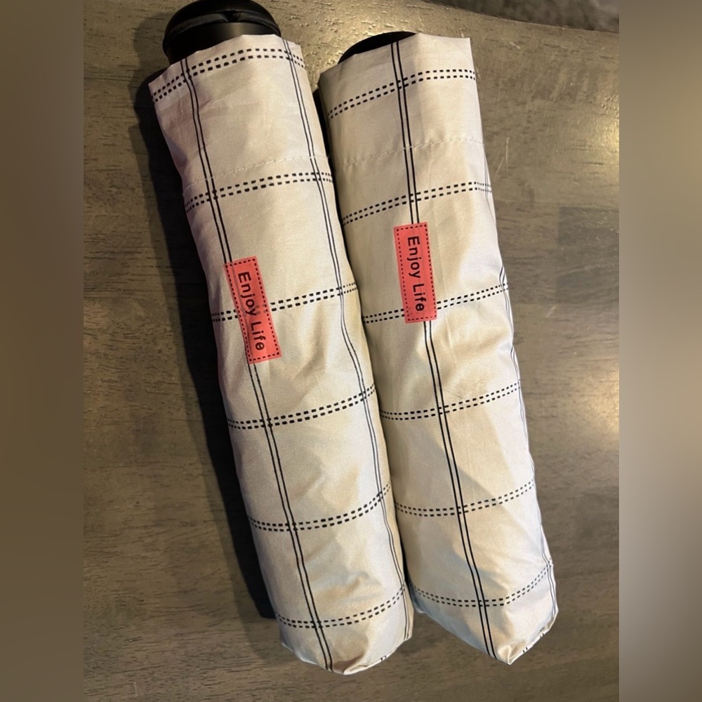 Plaid Umbrella with 'Enjoy Life' Tag